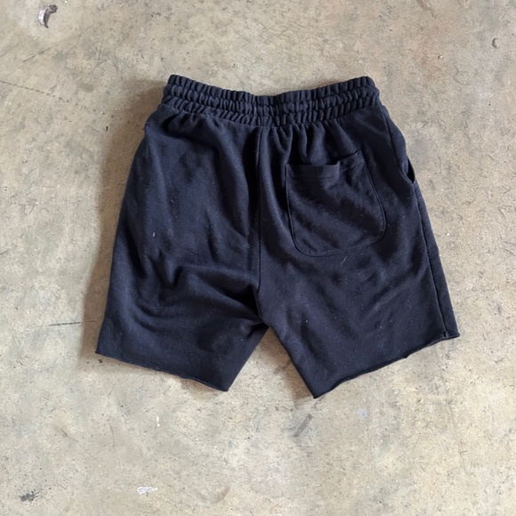 Men's H&M shorts, size S (can fit women's S/M) - Picture 2 of 2